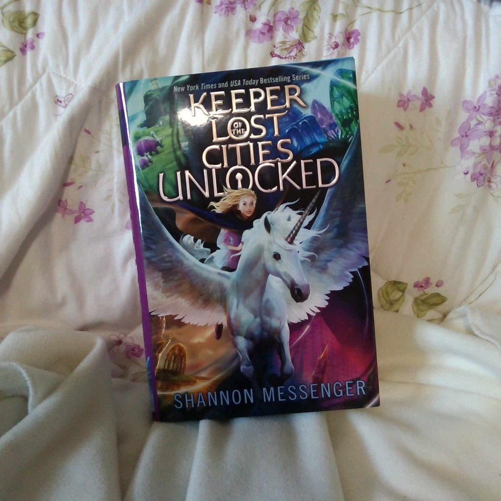KEEPER of the LOST CITIES - UNLOCKED - NWT!